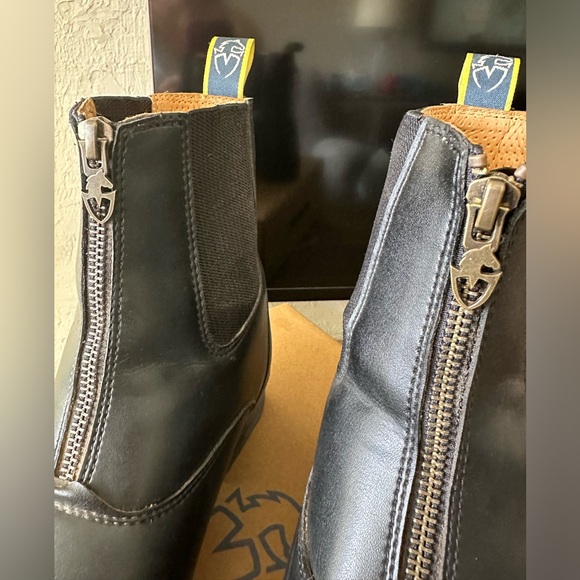 Women's Equestrian Riding Boots - Picture 11 of 11
